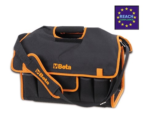 Cestello Con Assortimento Di Utensili