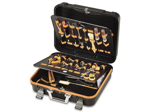 Trolley Con Assortimenti Di Utensili Per Elettronica Ed Elettrotecnica