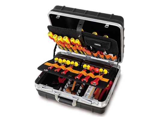Trolley Con Assortimenti Di Utensili Per Elettronica Ed Elettrotecnica