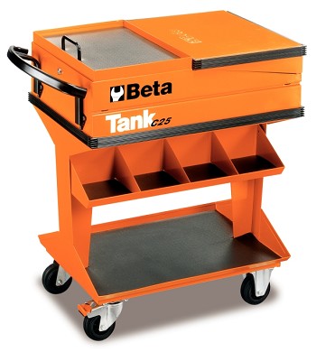 Carrello Con Assortimento Di Utensili