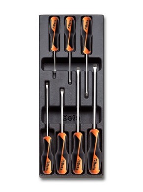 Termoformato Rigido Con Assortimento Di Utensili