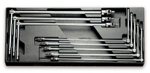 Termoformato Rigido Con Assortimento Di Utensili