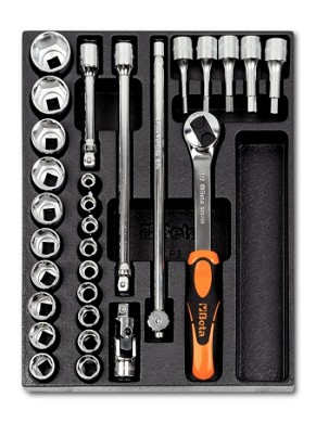 Termoformato Rigido Con Assortimento Di Utensili